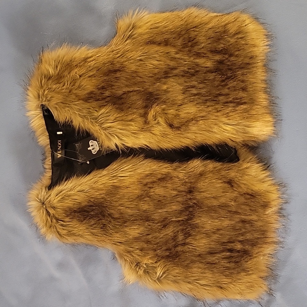 NWT Faux Fur vest